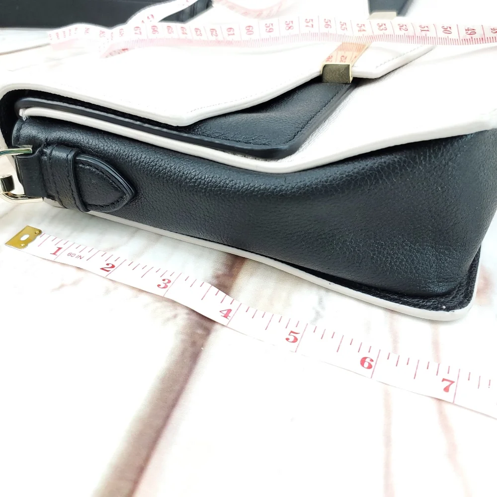 Kate Spade Black and Cream Leather Shoulder Bag